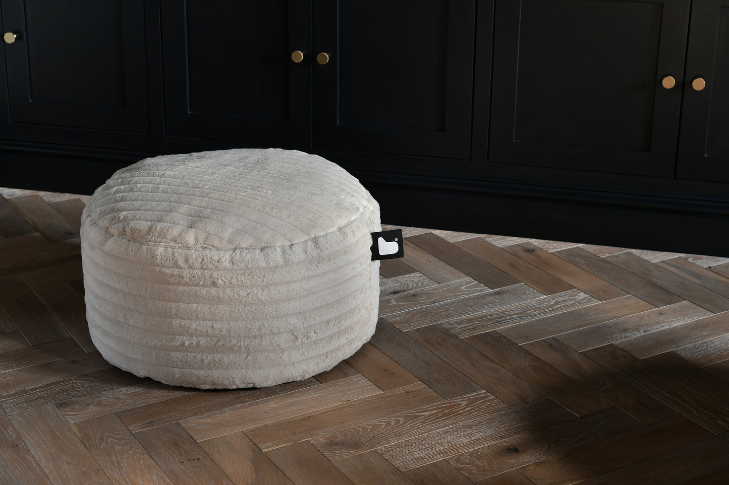 B Poufe Cord